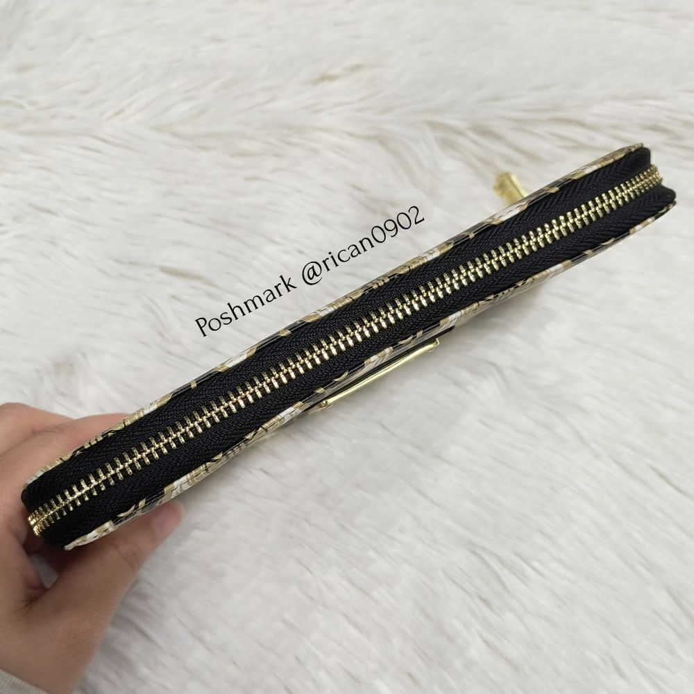 Loungefly Star Wars BB-8 Clouds Wallet - Picture 3 of 6